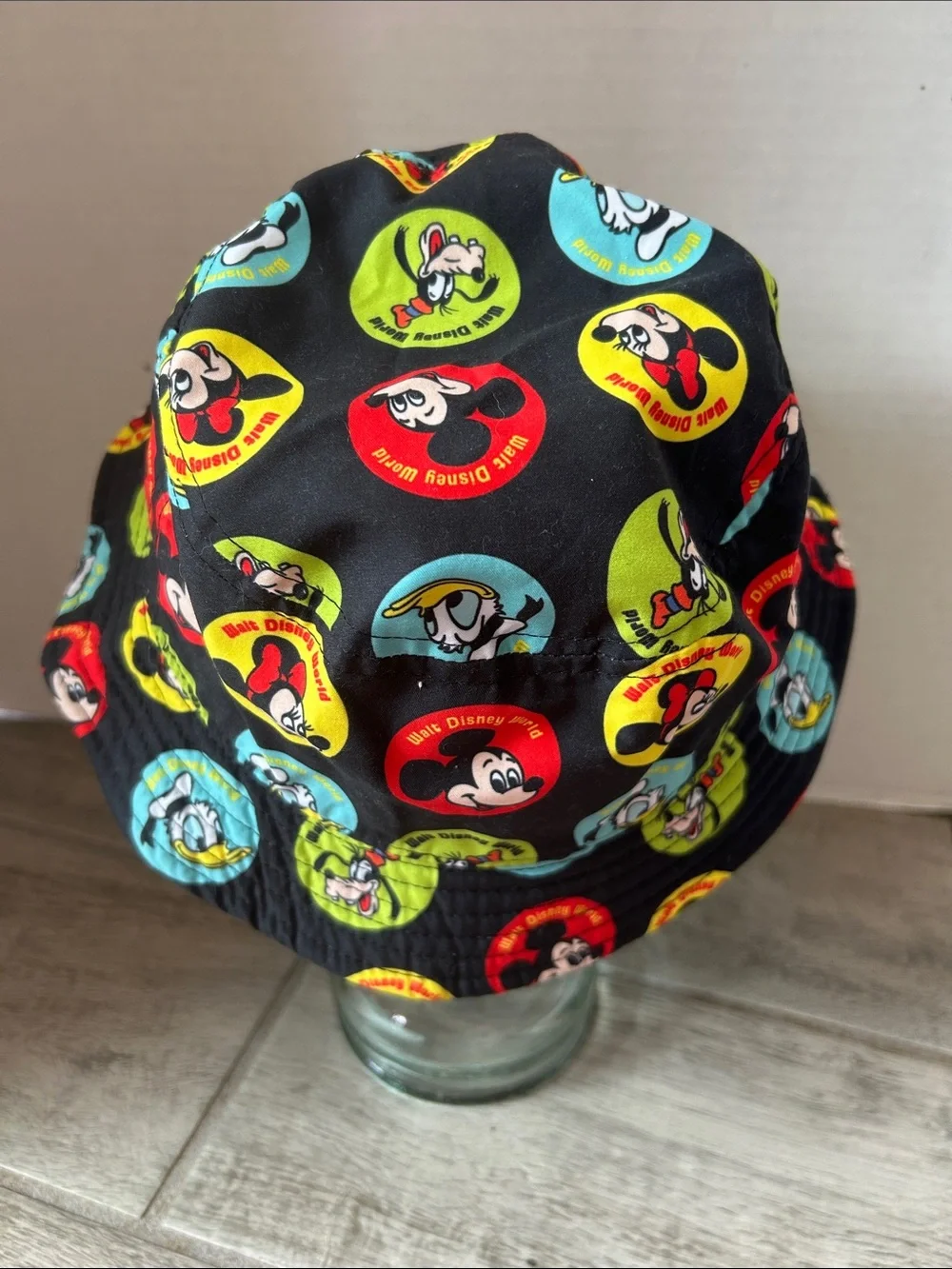 Vans x Disney Black Kids Bucket Hat with Multicolor Mickey Circles